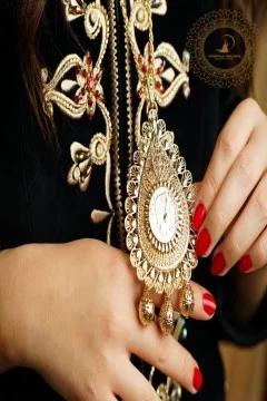 Collier traditionnel