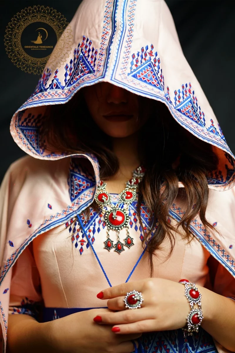 Traditional Berber adornment - orientaletendance