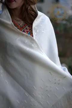 Traditional shawl - orientaletendance