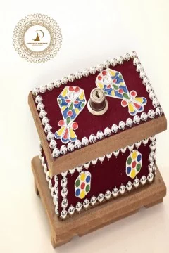 Jewelry box
