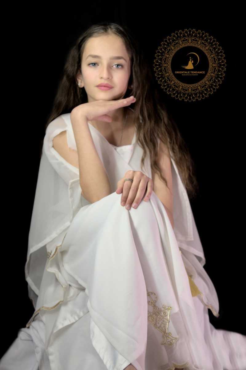 Outfit Chaoui Nesrine