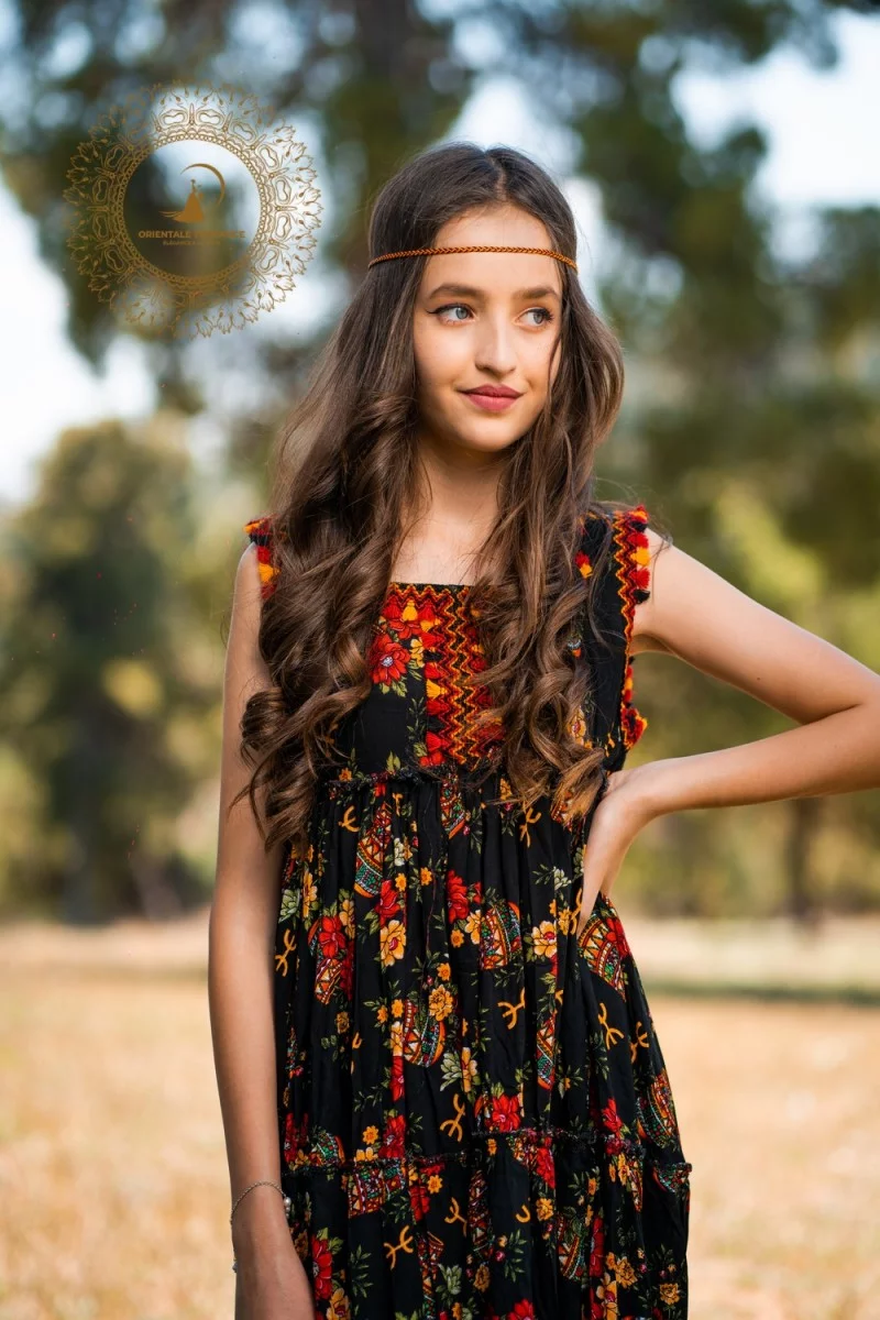 Girl's dress - orientaletendance