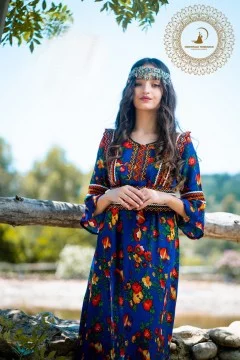 Kabyle girl dress - orientaletendance