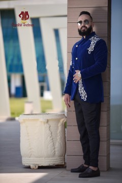 Men's Karakou vest velvet wholesale available