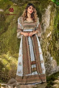 Robe Kabyle Rahma, confection artisanale, collection 2025