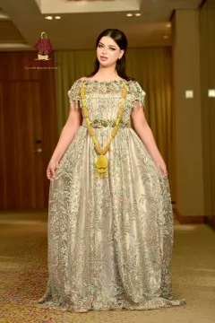 Blouza Oranaise ouidade Élégance & Raffinement