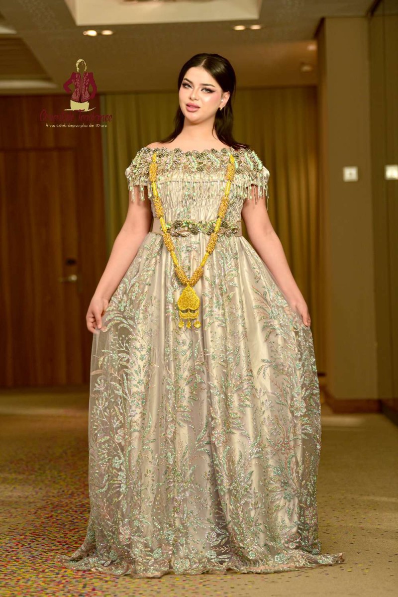 Oran-style Blouza Ouidad – Elegance & Refinement