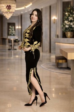 Algerian Karakou Ceremonial for Chic and Modern Groom.