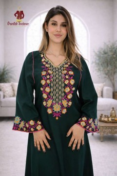 Vente en ligne Robe Caftan Satin Prestige Nouria collection 2026 Vente en ligne Robe Caftan Satin Prestige Nouria collection 2026