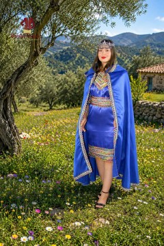 Online sale of Kabyle women's Burnous 2025