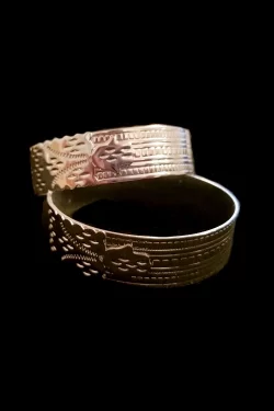 Bracelet rigide