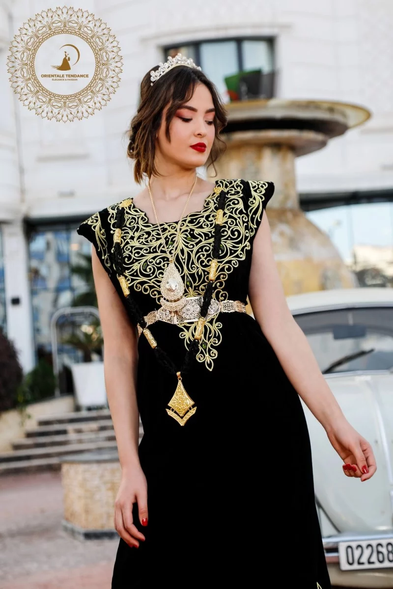 Algerian Skhab necklace scented - orientaletendance